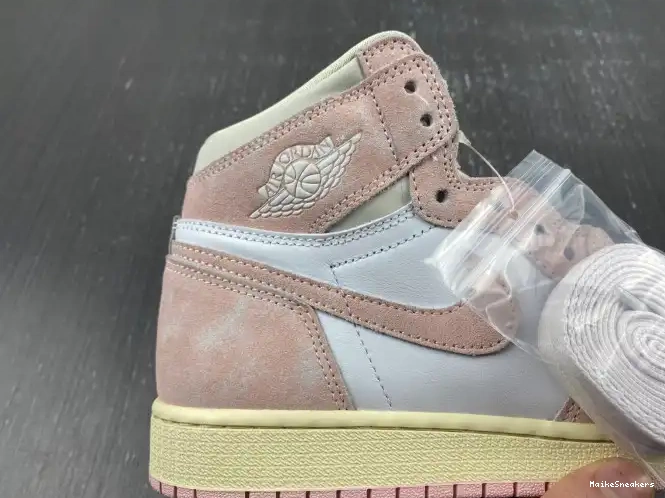 MaikeSneakers FD2596-600 Pink Jordan Washed High OG (Women's) 1 Air Retro 0506